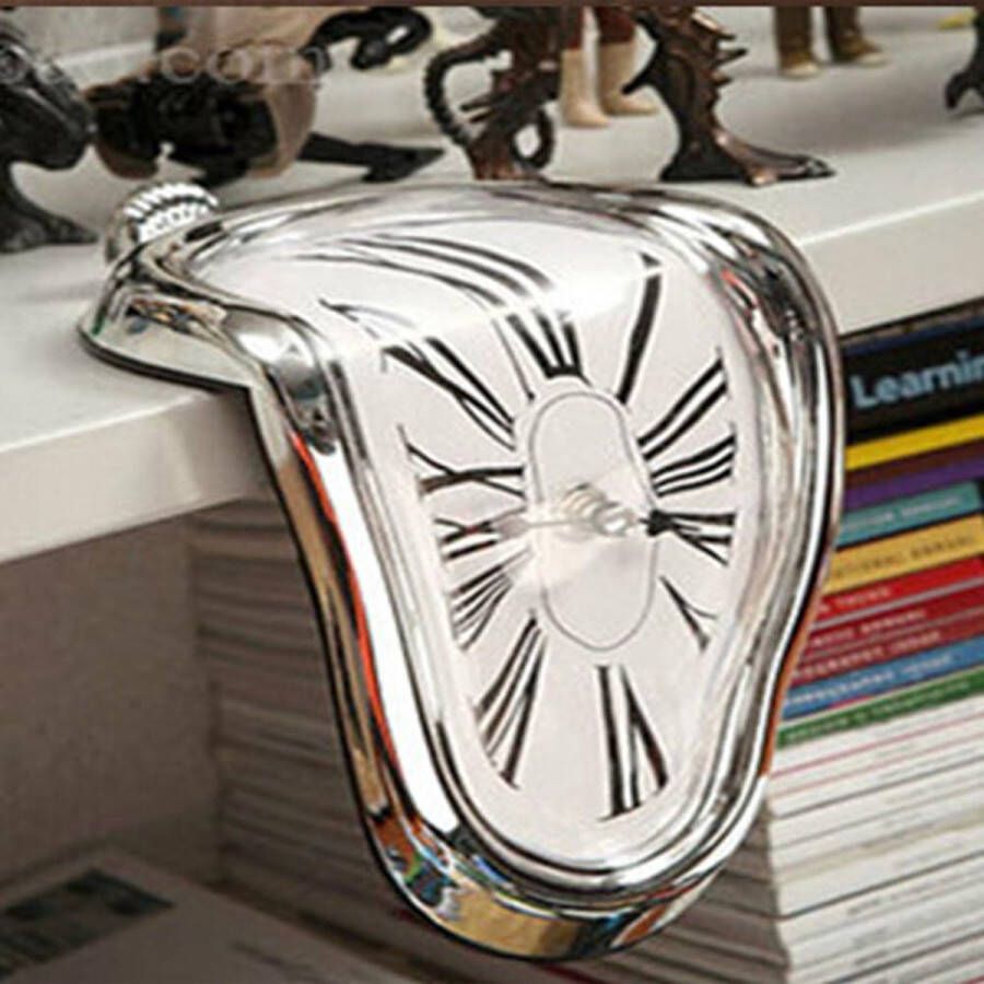 Merklose Smeltende klok creatief surrealisme decoratief Dali horloge moderne smeltende plank klok surrealistisch smelten vervormde wandklok grappig huisdecor kantoor bureaus horloge cadeau (zilver)
