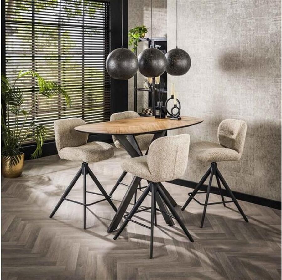 Meubelplaats Bartafel visgraat organisch 140 cm Gerecycled teakhout fineer