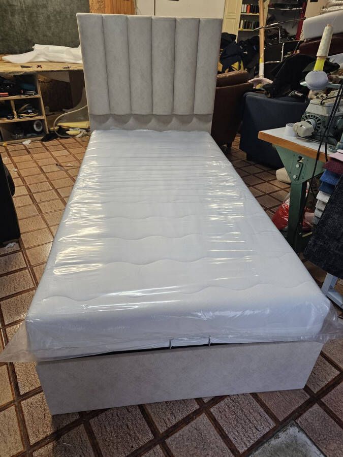 Meubels Home Boxspring bed Spain met opbergruimte 180x200 met matras