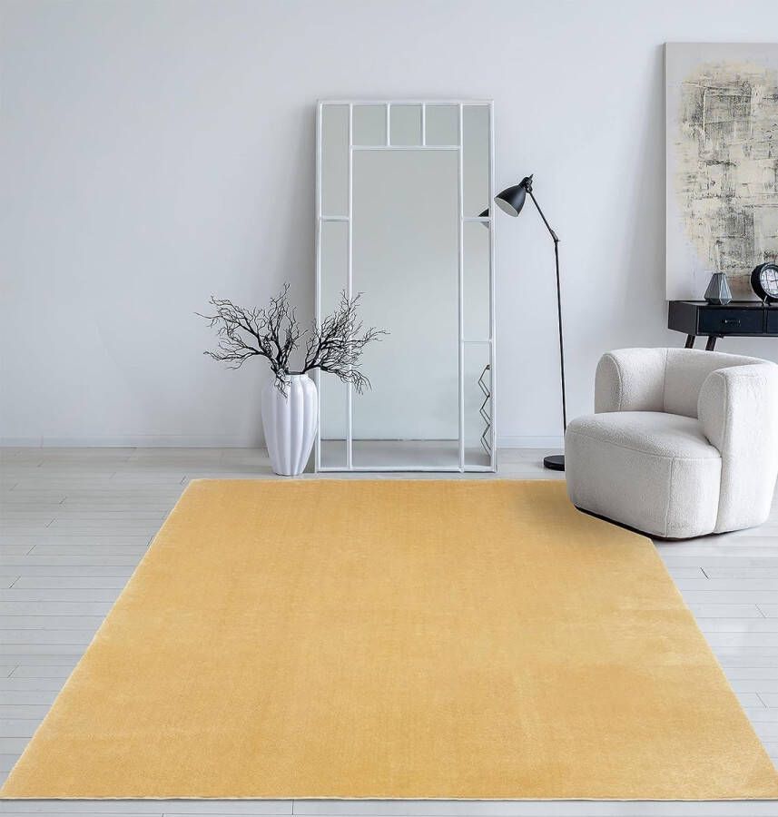 Mias Teppiche Mia's Carpets Taos afwasbaar tapijt goud 80 x 150 cm zacht woonkamertapijt met antislip onderkant