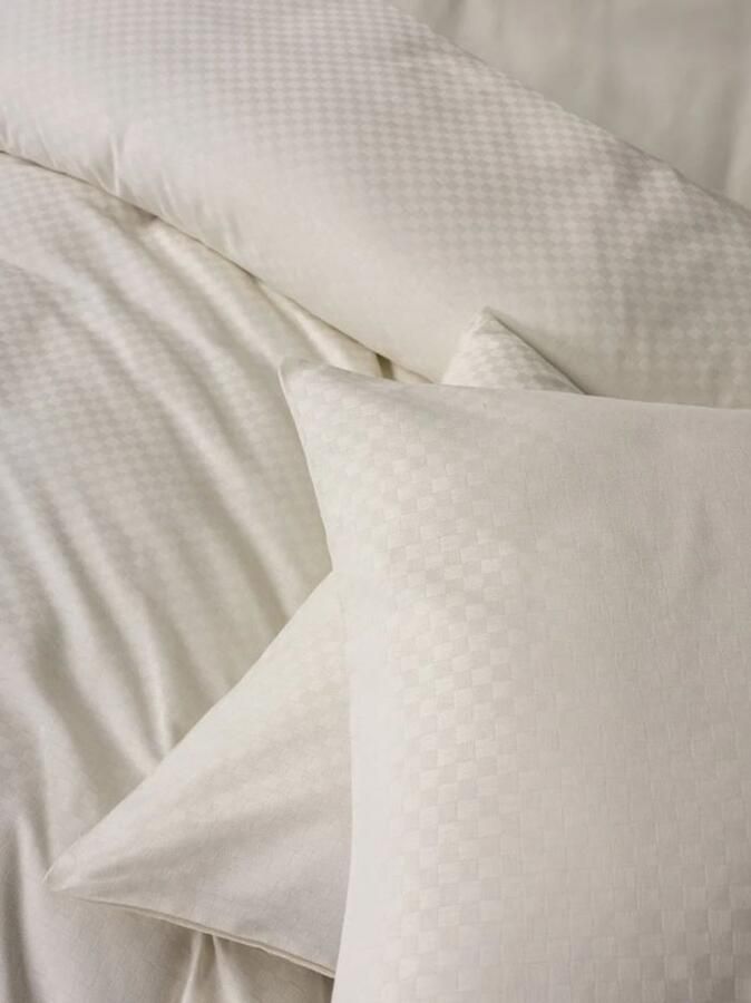 Mila Home Timeless Collection Checkered Cream Double Size Bed Linen Set Timeless Collection geruite crèmekleurige beddengoedset voor twee personen