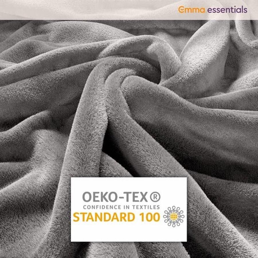 Mrs. Jones Essentials Fleece deken 150x200 cm lichtgrijs woondeken sprei sofa deken & zomerdeken geschikt Deken voor een- of tweepersoonsbed warm en zacht OEKO-TEX gecertificeerd
