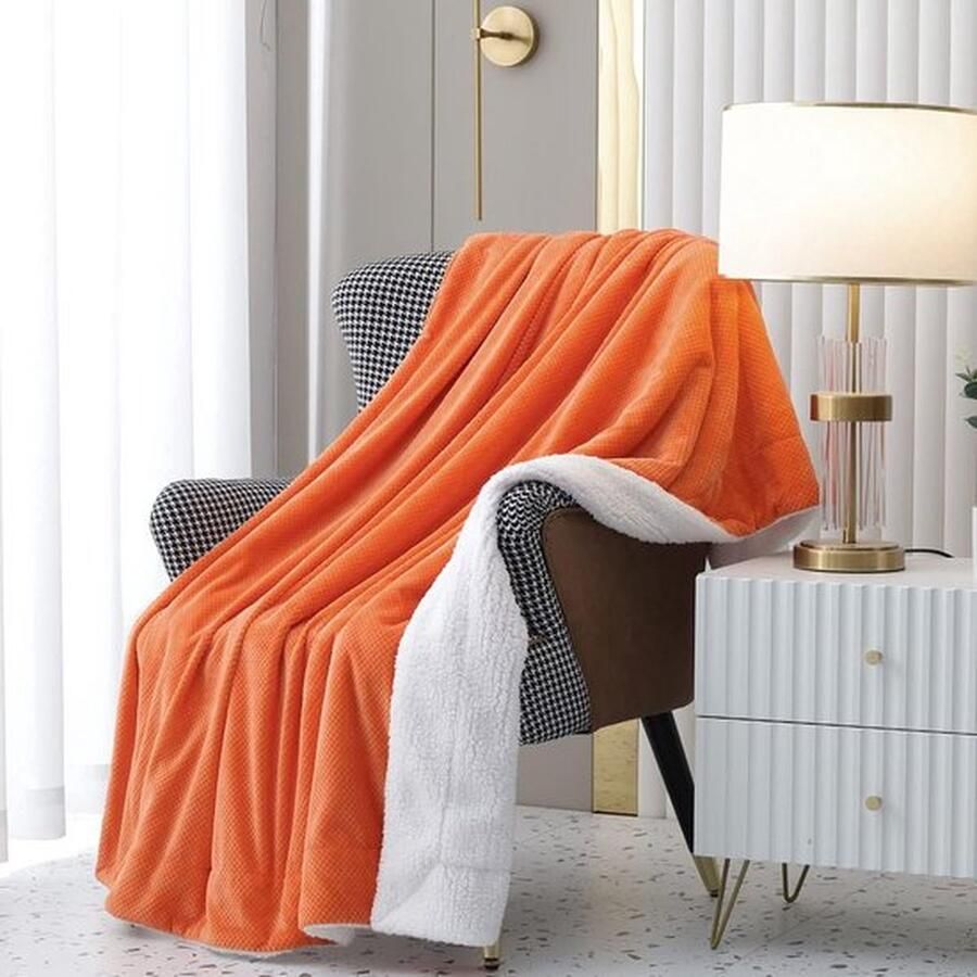 Mrs. Jones Fleece Deken Superzacht en Wollig Warm en Lichtgewicht Afneembare Deken voor Bed en Bank 150 x 200 cm Oranje Wit