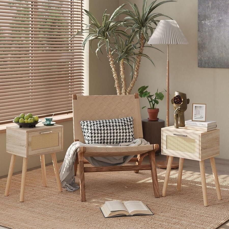 Mrs. Jones Premium Collection Rotan nachtkastje bijzettafel boho-magnetische lade massief houten poten 35 x 40 x 56 cm natuurlijke