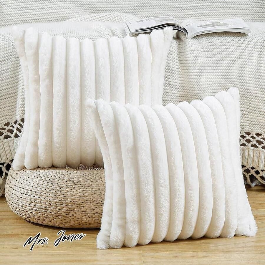 Mrs. Jones Set van 2 namaakwollen pluche decoratieve kussenslopen fluffy zachte decoratieve kussenhoes voor bank slaapkamer kussensloop 45x45 cm Crème wit