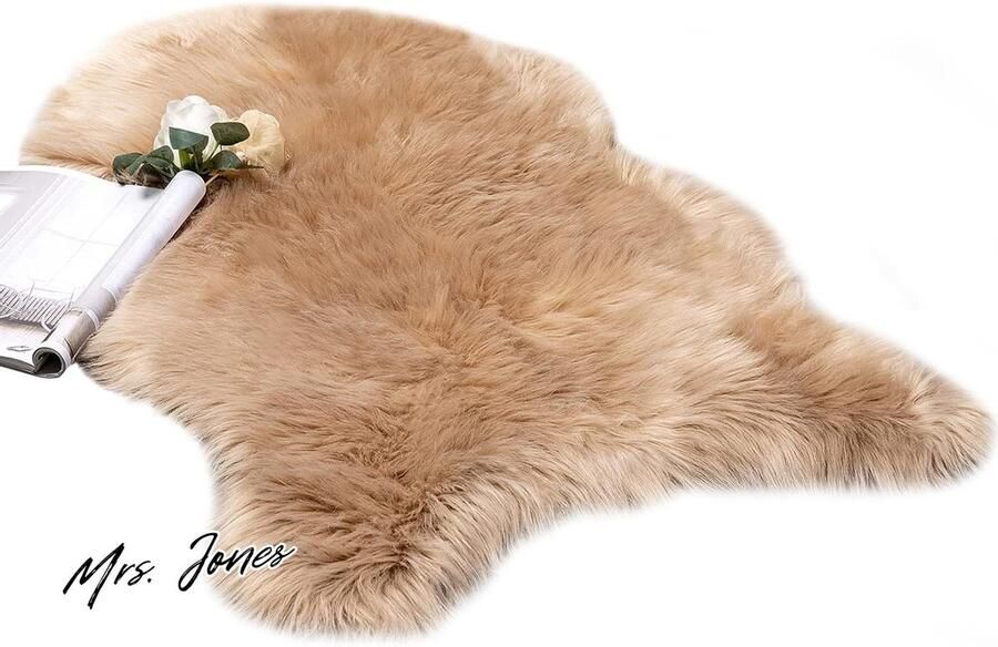 Mrs. Jones Tapijt van imitatiebont schapenvacht pluizige mat fleece stoelbekleding zitkussen zacht ruig gebied mat voor slaapkamer sofa vloer 60 x 90 cm onregelmatige vorm lichtbruin