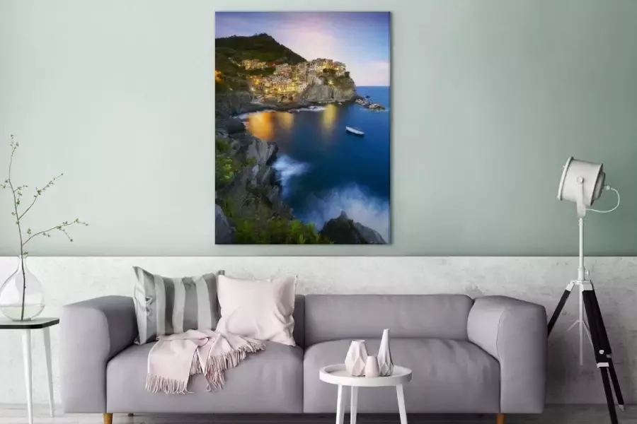 MuchoWow Canvas schilderij 120x160 cm Wanddecoratie Cinque Terre in de avond en verlicht door de gele lampen Muurdecoratie woonkamer Slaapkamer decoratie Kamer accessoires Schilderijen