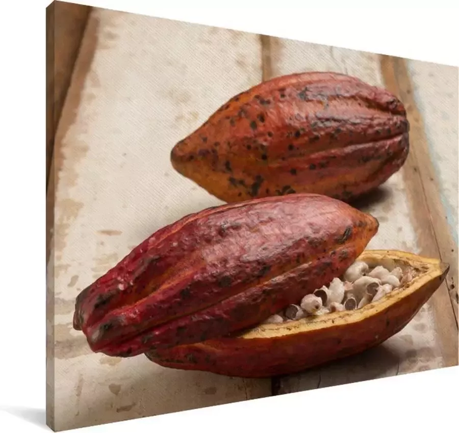MuchoWow Canvas Schilderij Tropische peulenschil van cacaoboon op houten tafel 140x90 cm Wanddecoratie