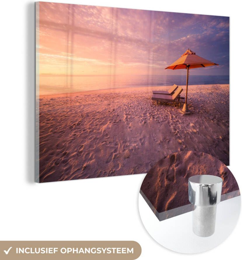 MuchoWow Glasschilderij 120x80 cm Schilderij acrylglas Strand Stoel Water Foto op glas Schilderijen