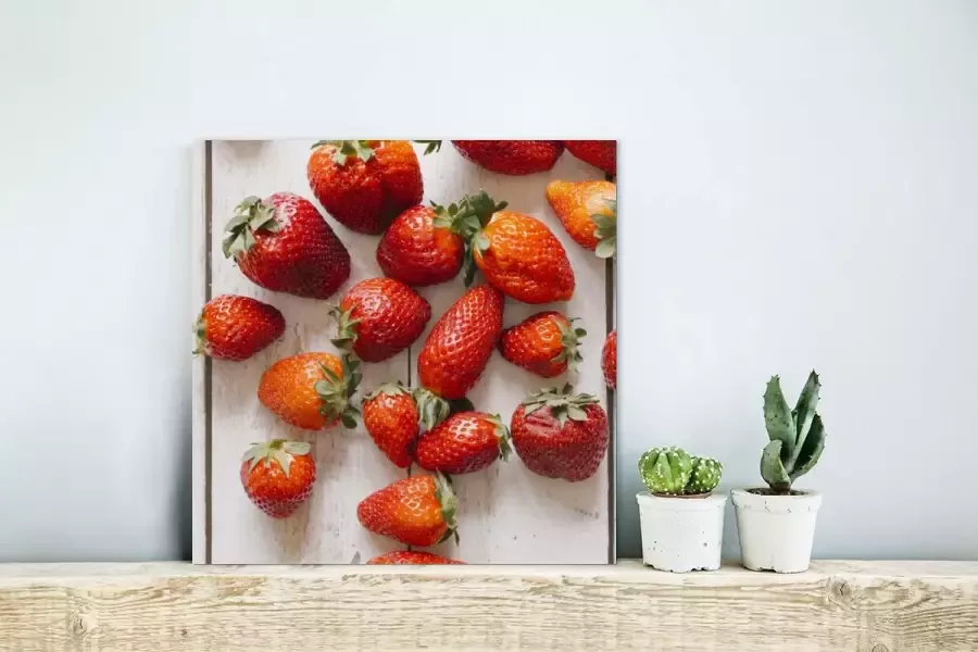 MuchoWow Glasschilderij Aardbei Fruit Tafel 20x20 cm Acrylglas Schilderijen Foto op Glas