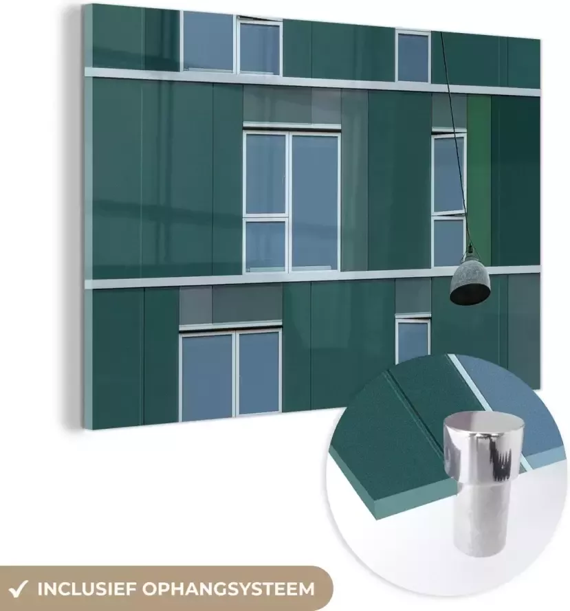 MuchoWow Glasschilderij Architectuur Groen Lamp Ramen Schilderij glas 150x100 cm Muurdecoratie Glazen plaat