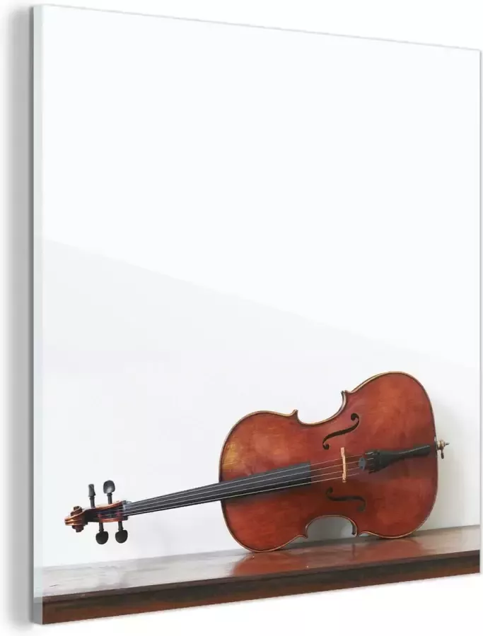 MuchoWow Glasschilderij 20x20 cm Schilderij glas Een cello op een houten tafel Foto op acrylglas Schilderijen - Foto 3
