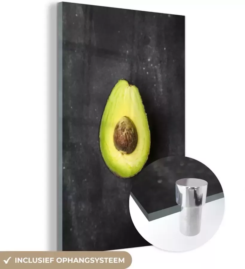 MuchoWow Glasschilderij 80x120 cm Schilderij glas Eenzame avocado op een zwarte tafel Foto op acrylglas Schilderijen