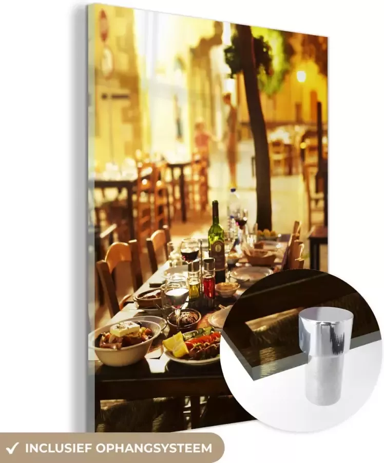 MuchoWow Glasschilderij Gedekte tafel met eten en drinken in Cyprus 120x160 cm Acrylglas Schilderijen Foto op Glas