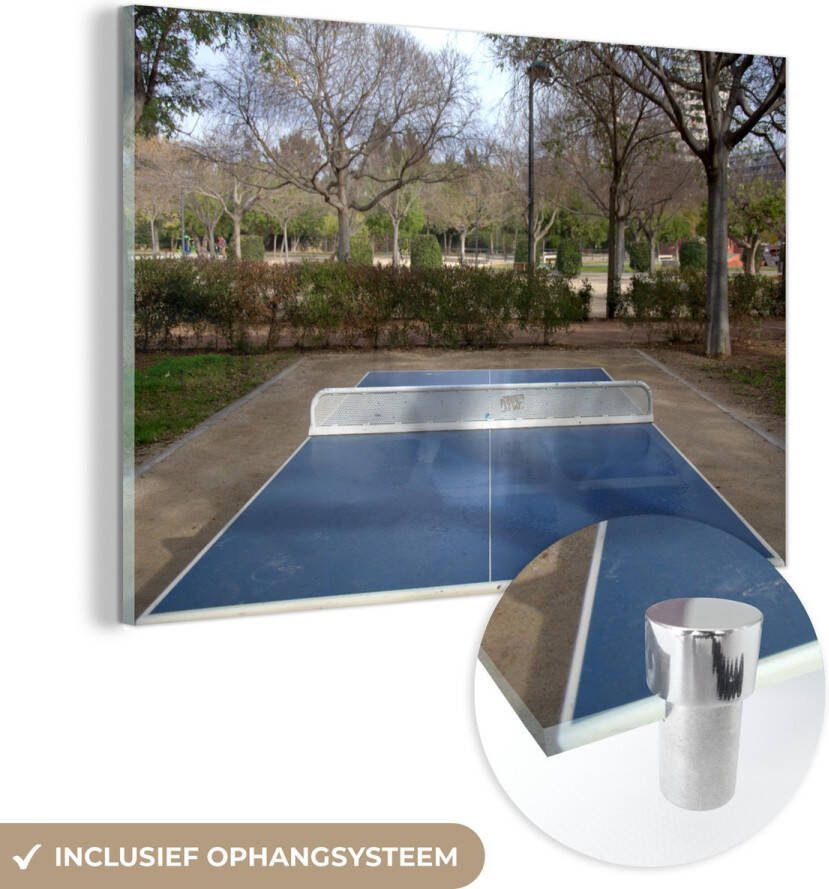 MuchoWow Glasschilderij 30x20 cm Schilderij acrylglas Openbare tafel om tafeltennis te spelen Foto op glas Schilderijen
