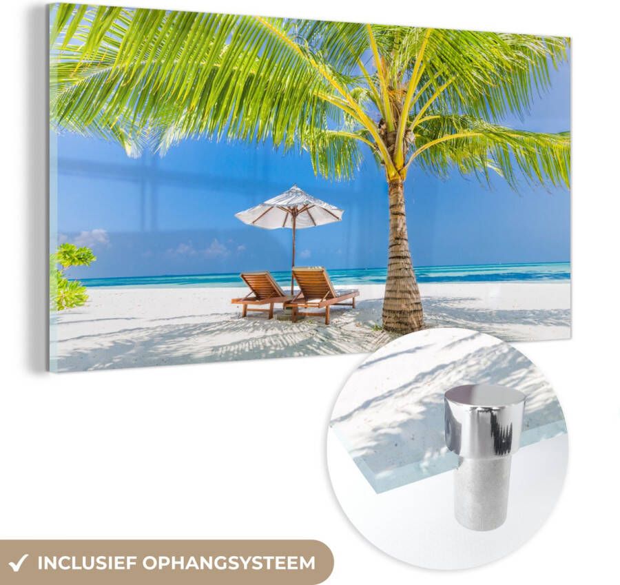 MuchoWow Glasschilderij 80x40 cm Schilderij glas Palmboom Strandstoel Parasol Foto op acrylglas Schilderijen