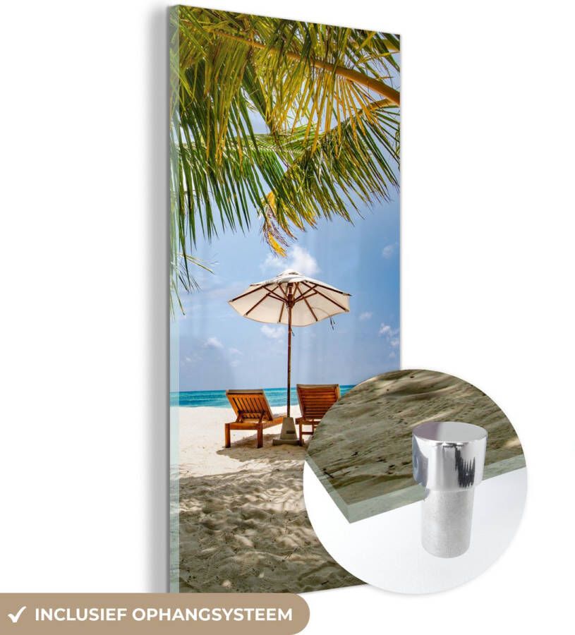 MuchoWow Glasschilderij 60x120 cm Schilderij acrylglas Strand Strandstoel Parasol Foto op glas Schilderijen