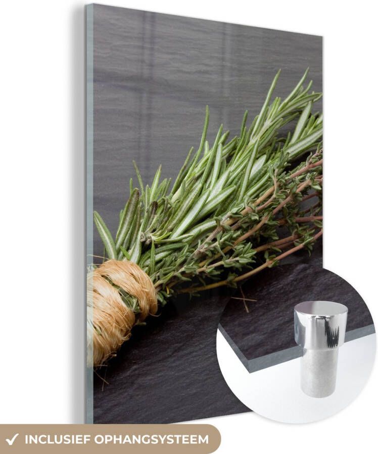 MuchoWow Glasschilderij 120x160 cm Schilderij glas Tijm Kruiden Groen Tafel Keuken Steen Foto op acrylglas Schilderijen