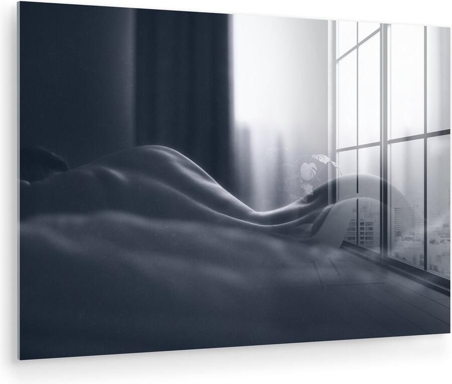 MuchoWow Glasschilderij Vrouw Fotografie Zwart wit Wanddecoratie glas Schilderij op glas Foto op glas Glasplaat 60x40 cm Muurdecoratie Woonkamer Slaapkamer