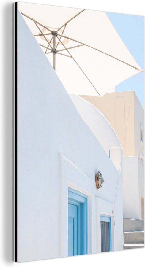 MuchoWow Wanddecoratie Metaal Aluminium Schilderij Industrieel Architectuur Parasol Deur Wit Blauw 60x90 cm Dibond Foto op aluminium Industriële muurdecoratie Voor de woonkamer slaapkamer