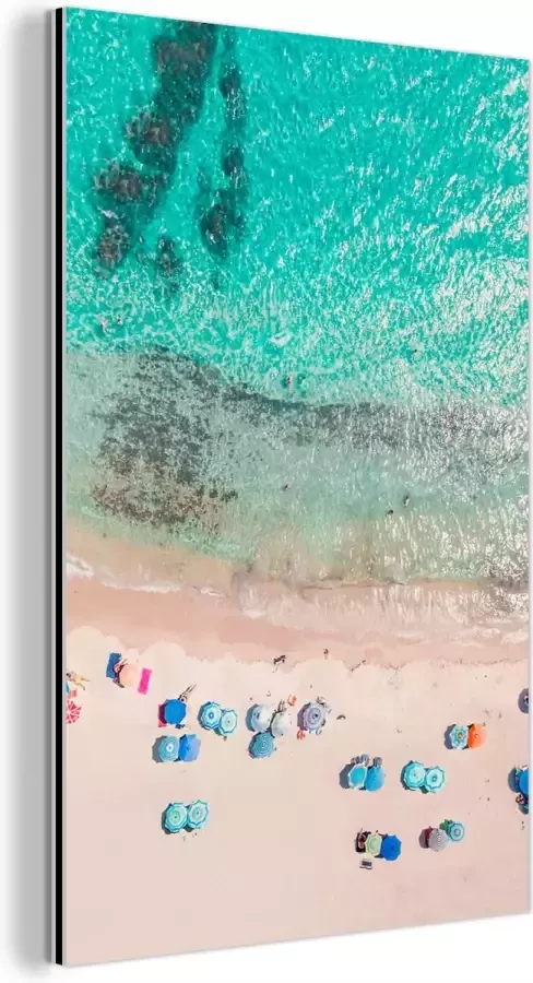 MuchoWow Wanddecoratie Metaal Aluminium Schilderij Industrieel Zee Strand Zomer Parasols Blauw 80x120 cm Dibond Foto op aluminium Industriële muurdecoratie Voor de woonkamer slaapkamer