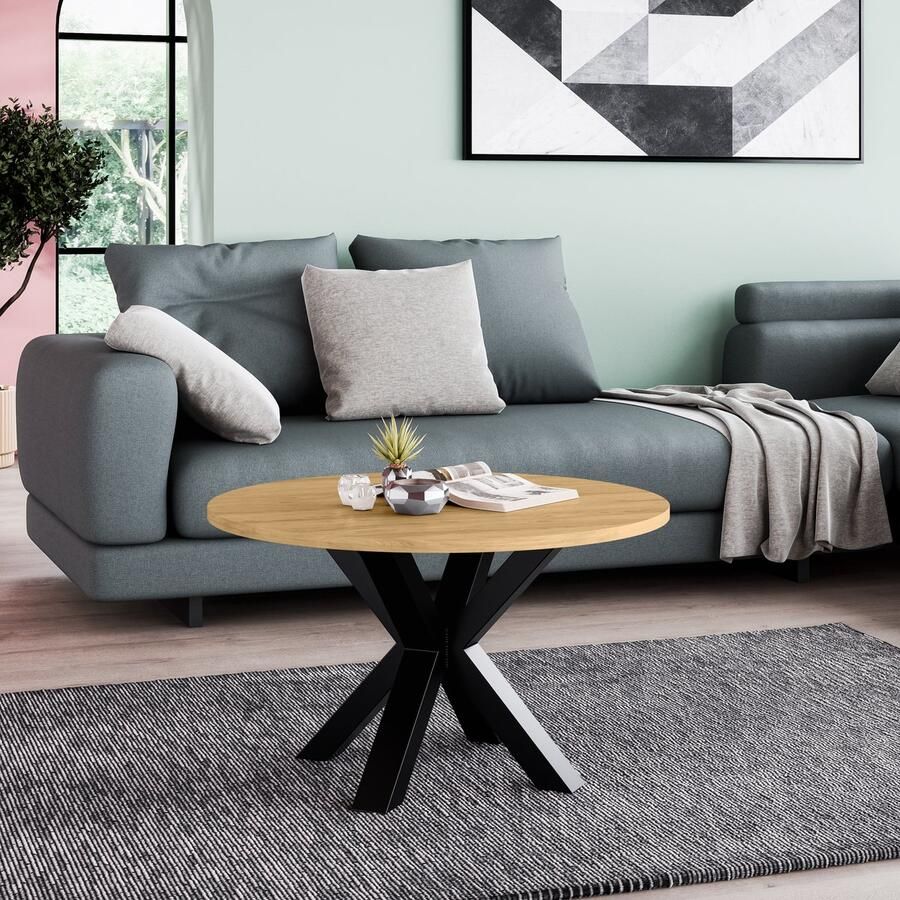 Neew by George Azzar Neew by George Azzar – Design Salontafel NOE Ø58 cm – Hikora Eiken Rond Tafelblad – Metalen Spinpoot – Industrieel & Modern – Bijzettafel Koffietafel – Compact & Stevig – Luxe Meubel voor Woonkamer Lounge Slaapkamer