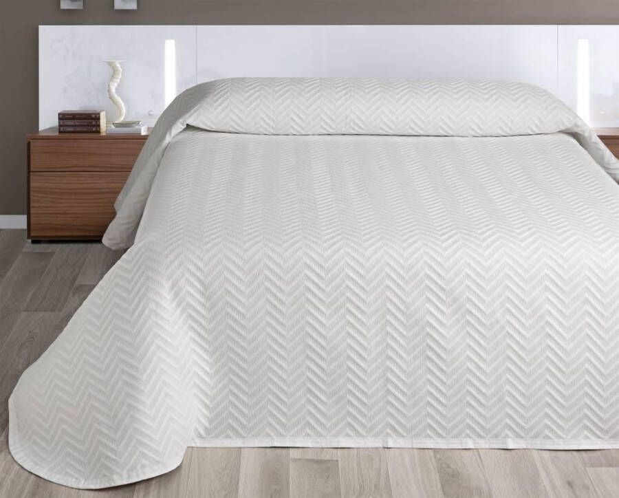 Nightsrest Bedsprei Zaria Wit Maat: 230x260cm 2 persoons voor bedden van 140 en 160 cm breed