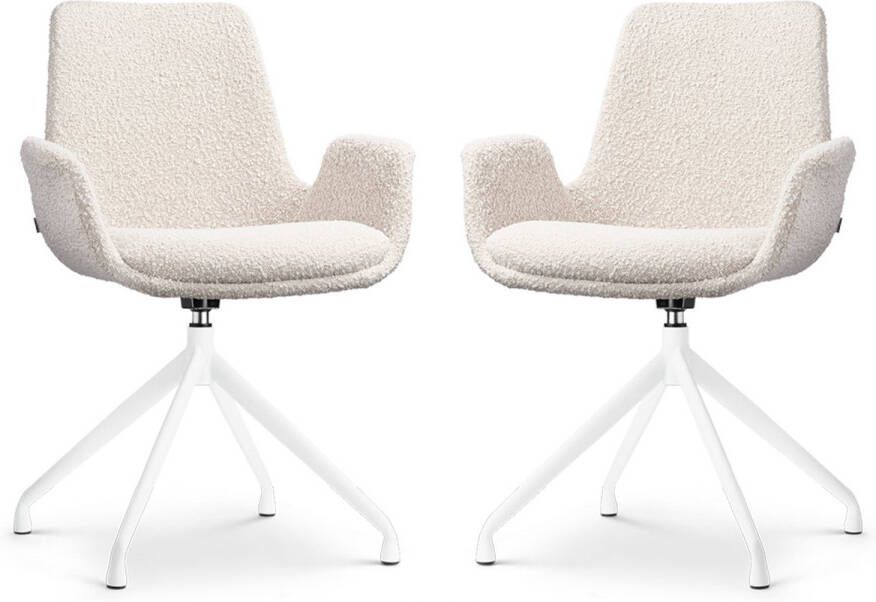 Nolon Nola-Eef Eetkamerstoelen Set van 2 Bouclé Beige Draaibaar met Armleuning Stof Wit Onderstel Lage Armleuning Design Scandinavisch