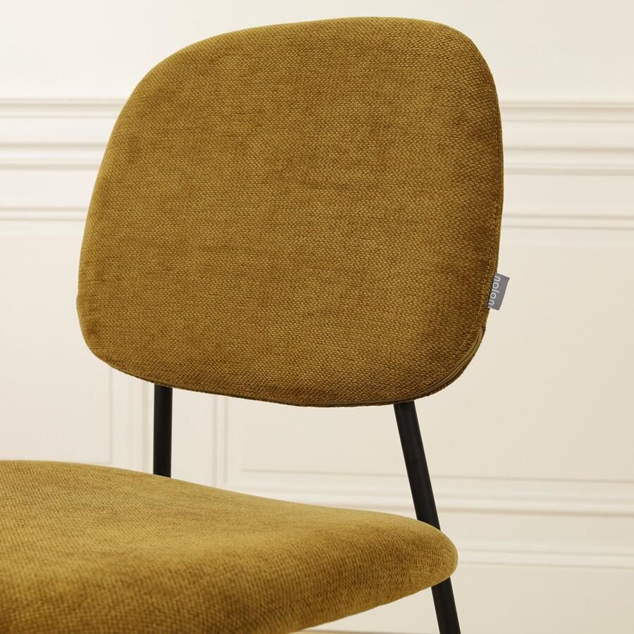 Nolon Jasmijn Barkruk Warm Oker Zwart Onderstel 65 cm Stof Kookeiland Barkruk met Rugleuning