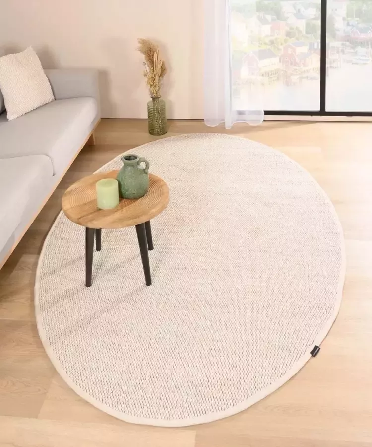 Nordic Weavers Wollen vloerkleed ovaal Lett wit 122x183 cm