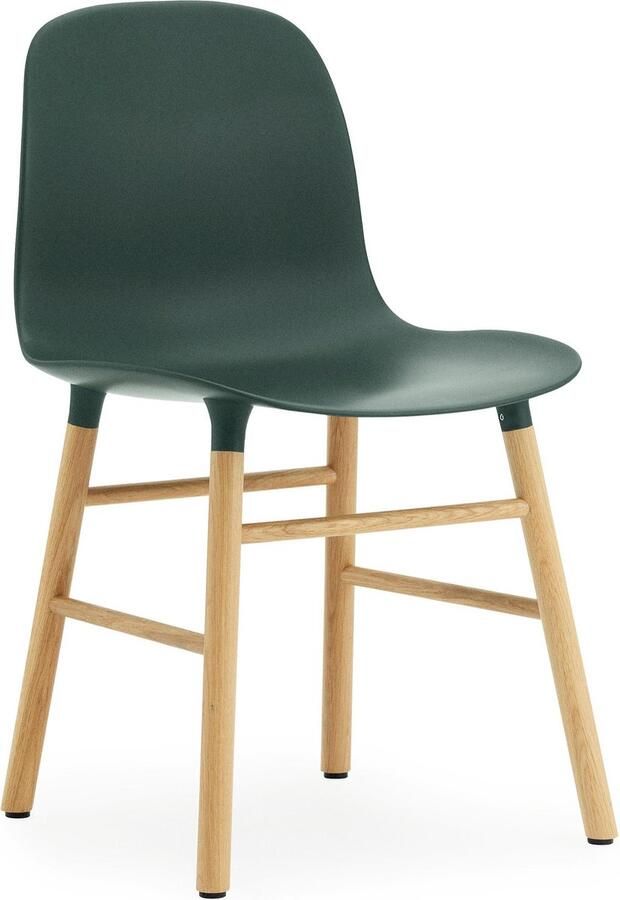 Normann Copenhagen Form chair Stoel Groen met eiken onderstel