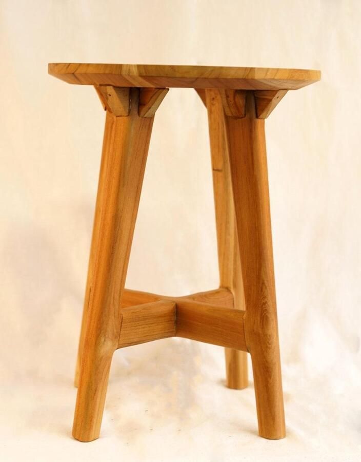 Nusa Originals Teakhouten Designkruk Ecovriendelijk & Duurzaam Japandi stijl