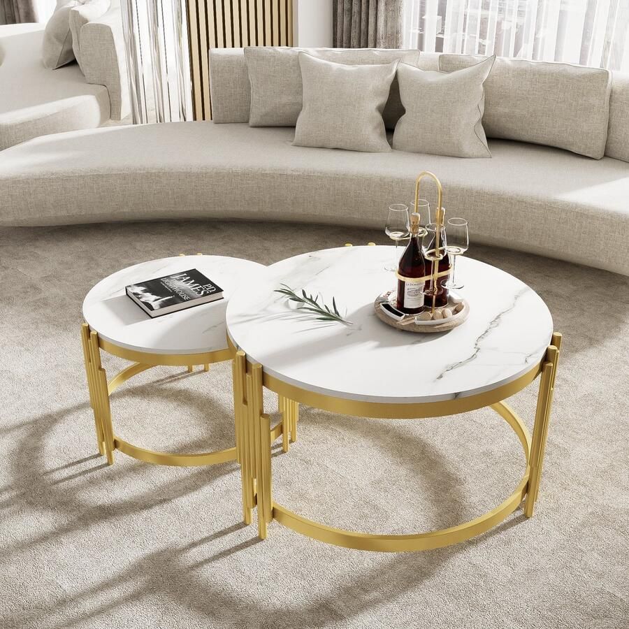 Ojiuboo —Lichtgewicht ronde salontafelset Dubbele in elkaar passende salontafels met marmerreliëf Goudkleurig metalen frame met golvende poten 71 5 x 71 5 x 44 cm + 51 5 x 51 5 x 37 cm