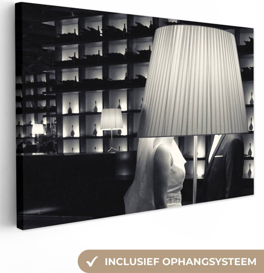 OneMillionCanvasses Canvas Bruiloft Lamp Jurk Wanddecoratie 150x100 cm Schilderij Canvas doek
