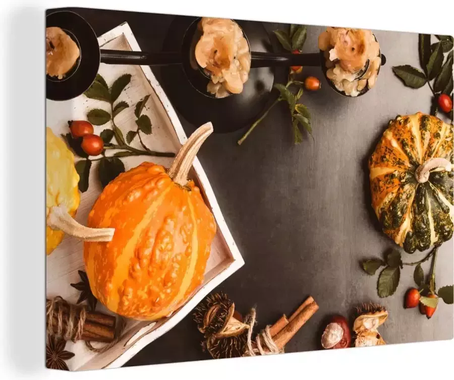 OneMillionCanvasses Canvas Schilderij Herfst Pompoen Tafel 60x40 cm Wanddecoratie