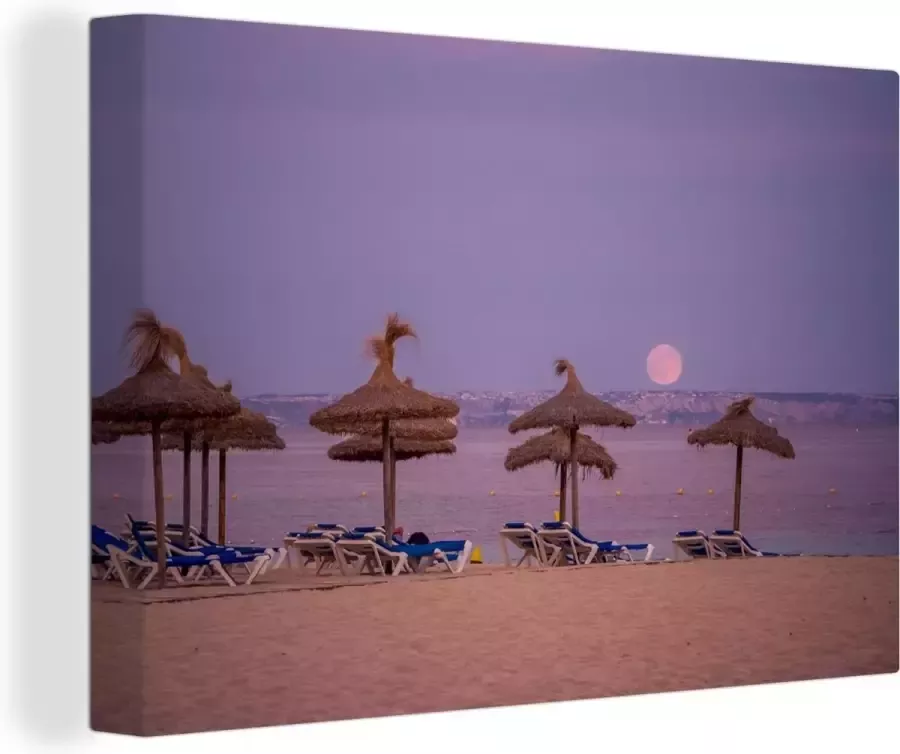 OneMillionCanvasses Canvas Schilderij Ligbedden op strand Mallorca 180x120 cm Wanddecoratie XXL