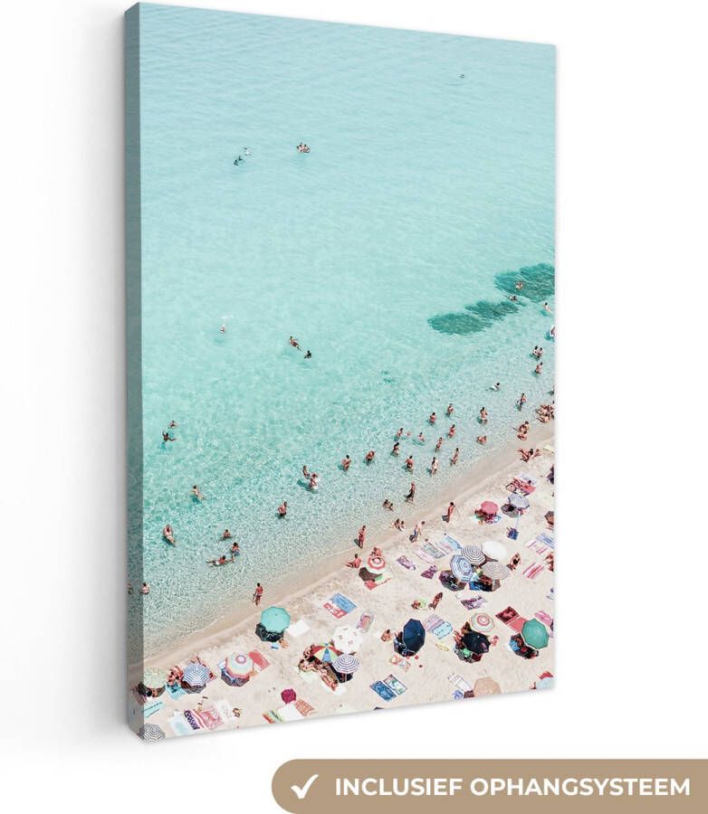 OneMillionCanvasses Canvas schilderij 60x90 cm Wanddecoratie Zee Strand Parasols Blauw Zomer Muurdecoratie woonkamer Slaapkamer decoratie Kamer accessoires Schilderijen op canvas