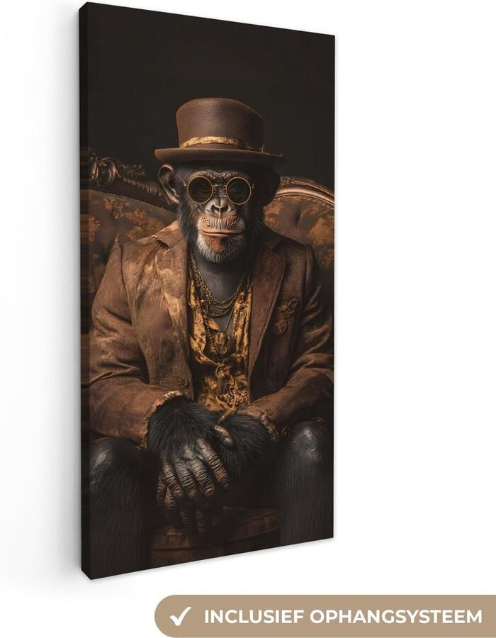 OneMillionCanvasses Canvas schilderij 80x160 cm Exclusieve wanddecoratie Chimpansee Stoel Pak Bruin Muurdecoratie woonkamer Slaapkamer decoratie Kamer accessoires Schilderijen op canvas