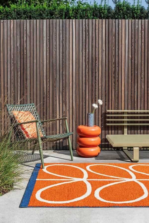Orla Kiely Linear Stem Orange 464403 Vloerkleed 140 x 200 cm Oranje Rectangular PET Eetkamer Woonkamer Slaapkamer Bloemen Modern Buitentapijten