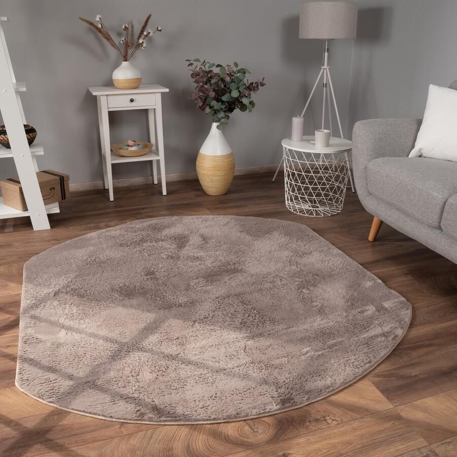 Paco Home Vloerkleed Woonkamer Imitatiebont Pluche Hoogpolig Shaggy Zacht Wasbaar Verschillende Kleuren 150x170 cm Oval