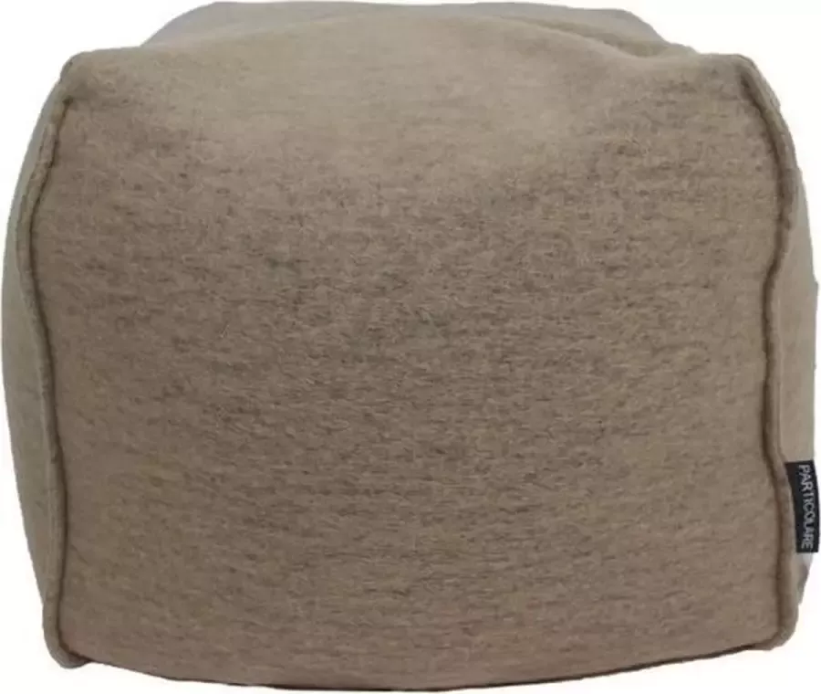 Particolare Poef Fluffy Cooked Wool Zand-036