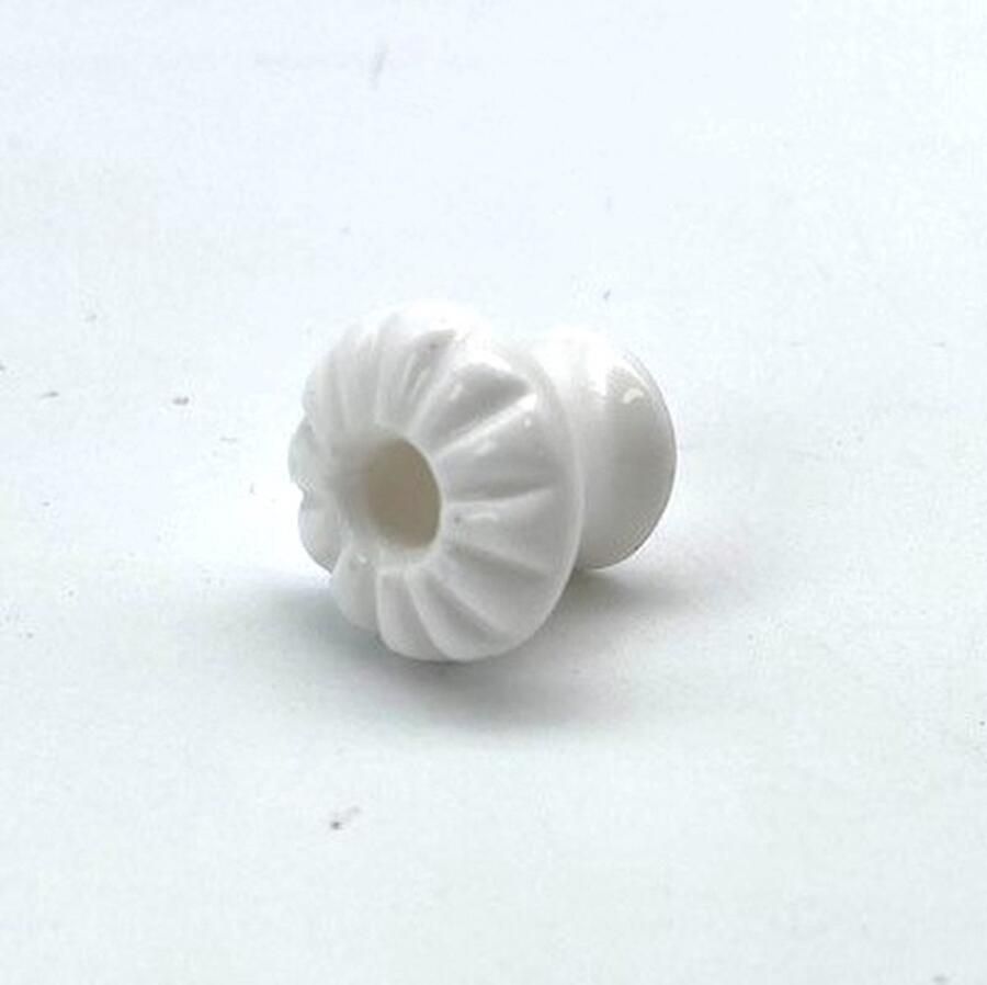 Parts & Pieces Knop Porselein Wit met ribbel motief 18mm