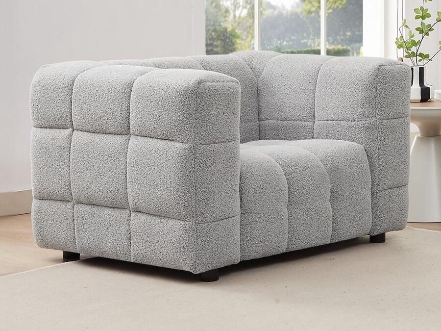 Pascal Morabito Fauteuil van lichtgrijze boucléstof LERICI van L 106 cm x H 72 cm x D 89 cm