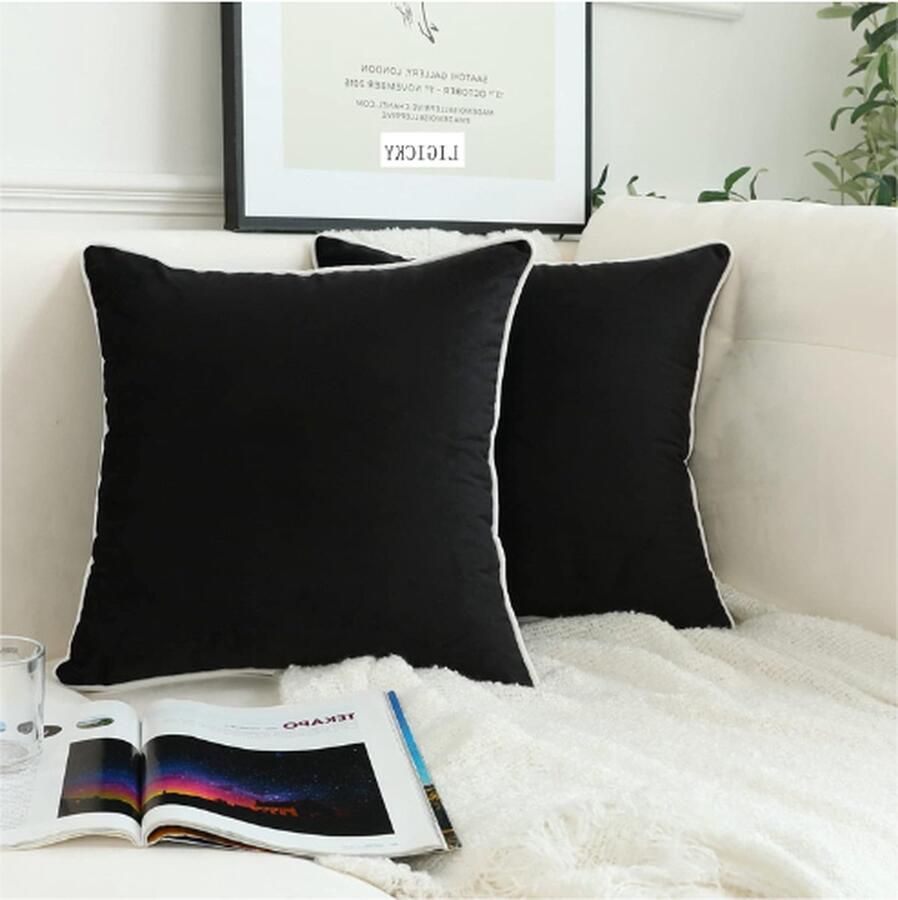 PEAM Set van 2 Zwarte Fluwelen Kussenhoezen – Moderne Minimalistische Stijl – Effen Decoratieve Witte Touwrand – Zachte Vierkante Kussenslopen voor Bank Slaapkamer & Feestdecoratie – 50 x 50 cm