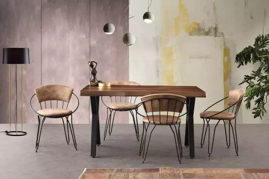 Perfecthomeshop Set van 2 eetkamerstoelen Zwart Metalen Frame Cognac stoel Velvet stof- Fluweel stof Eetkamerstoel met gebogen rugleuning Bruine velvet eetkamerstoelen met armleuning