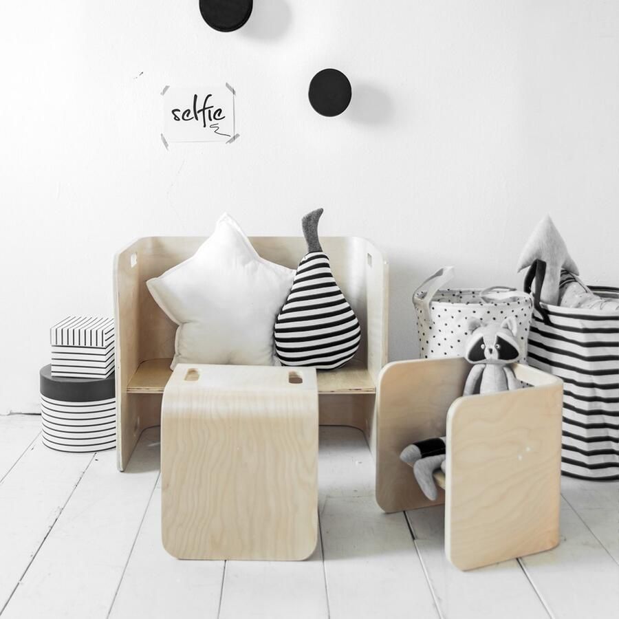 Petite Amelie Petite Amélie Kinderstoel (2x) met Tafel Montessori Kinderstoel Multifunctionele Set Montessori Kindertafel Activiteiten Tafel Zitgroep Naturel