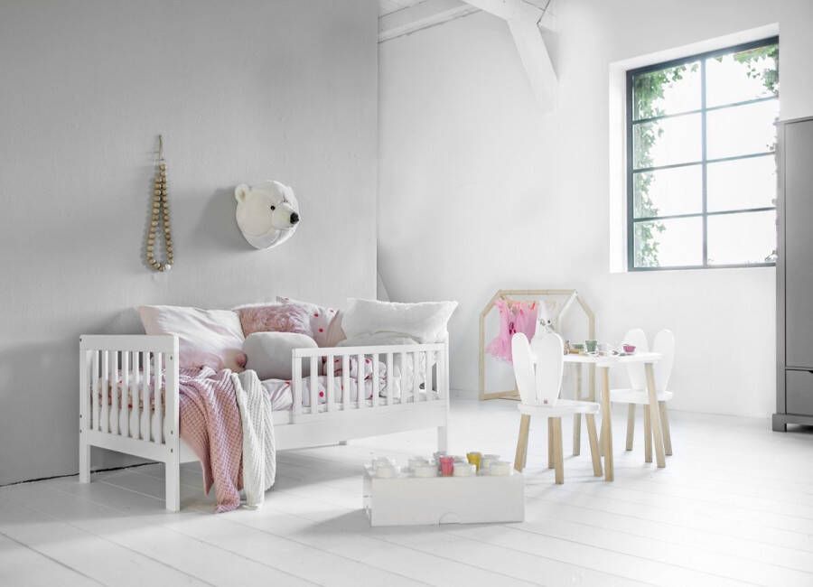 Petite Amelie Petite Amélie Peuterbed Juniorbed 70x140 cm Kinderbed inclusief Uitvalhekje – Wit