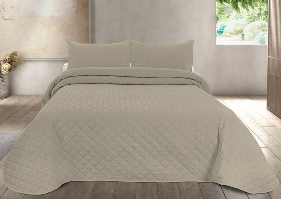 Pierre Cardin Sprei EGNA Beige Bed van 135
