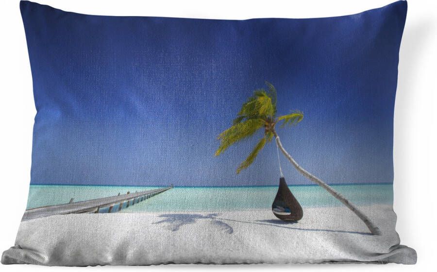 PillowMonkey Sierkussens Kussen Een wit zandstrand met een hangmat bij de Maldiven 60x40 cm Kussen van katoen