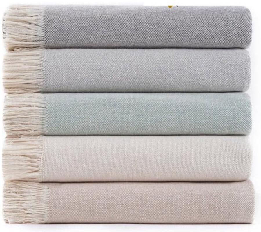 PolkaHome Veelzijdige Lichtgrijze Bedsprei voor Bed en Bank 180 x 260 cm Perfect voor Alle Seizoenen